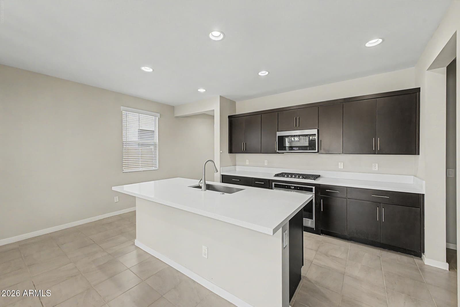 12035 W Wier Avenue, Avondale, AZ 85323 — photo 5 of 61