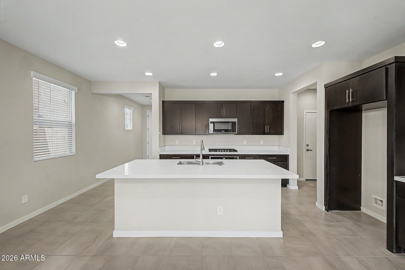 12035 W Wier Avenue, Avondale, AZ 85323 — photo 4 of 61