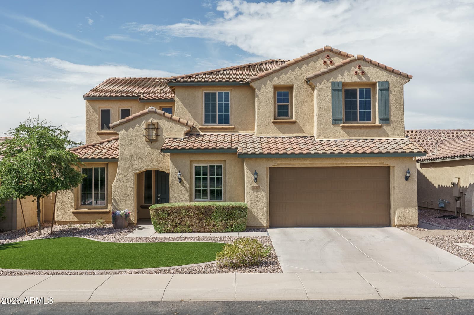 10738 W WHITEHORN Way, Peoria, AZ 85383