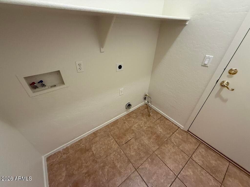 3242 N 125th Drive, Avondale, AZ 85392 — photo 4 of 12