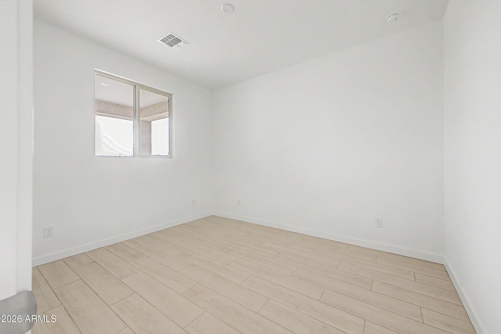 18213 W Pioneer Street, Goodyear, AZ 85338 — photo 13 of 31