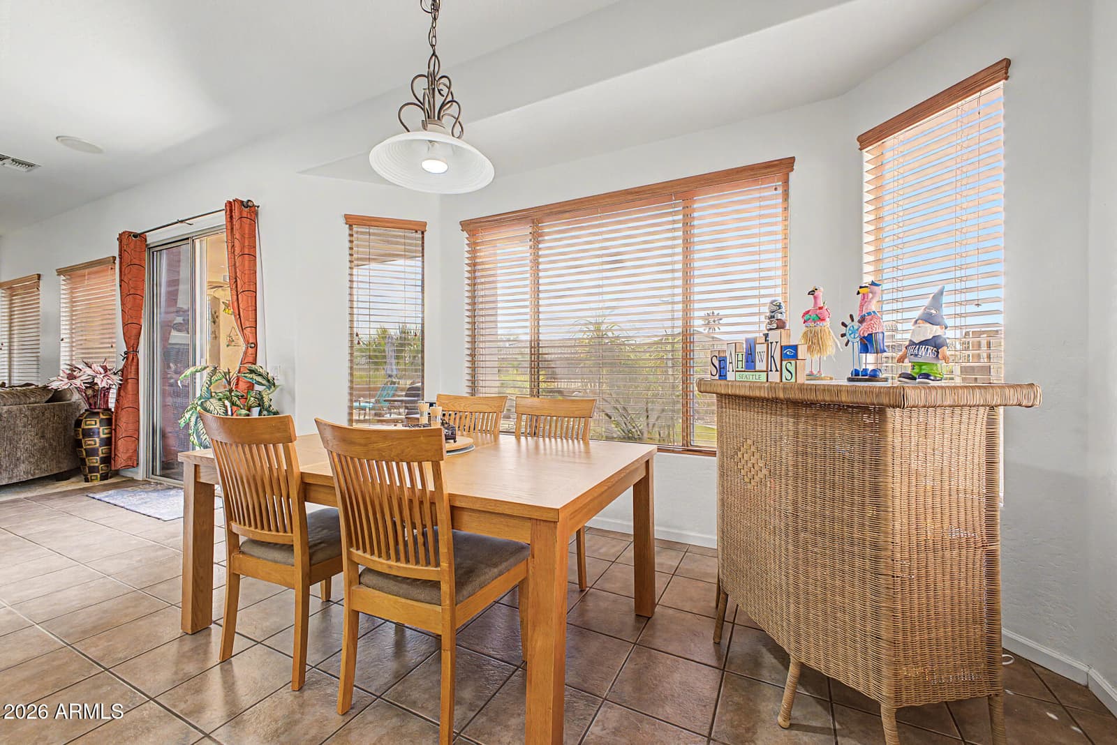 25424 N 73rd Avenue, Peoria, AZ 85383 — photo 5 of 28