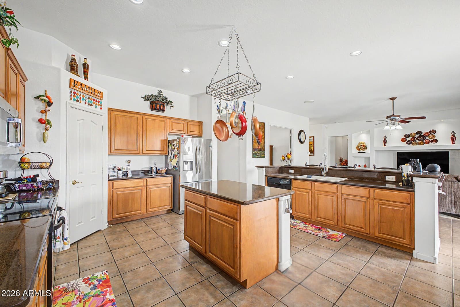 25424 N 73rd Avenue, Peoria, AZ 85383 — photo 6 of 28