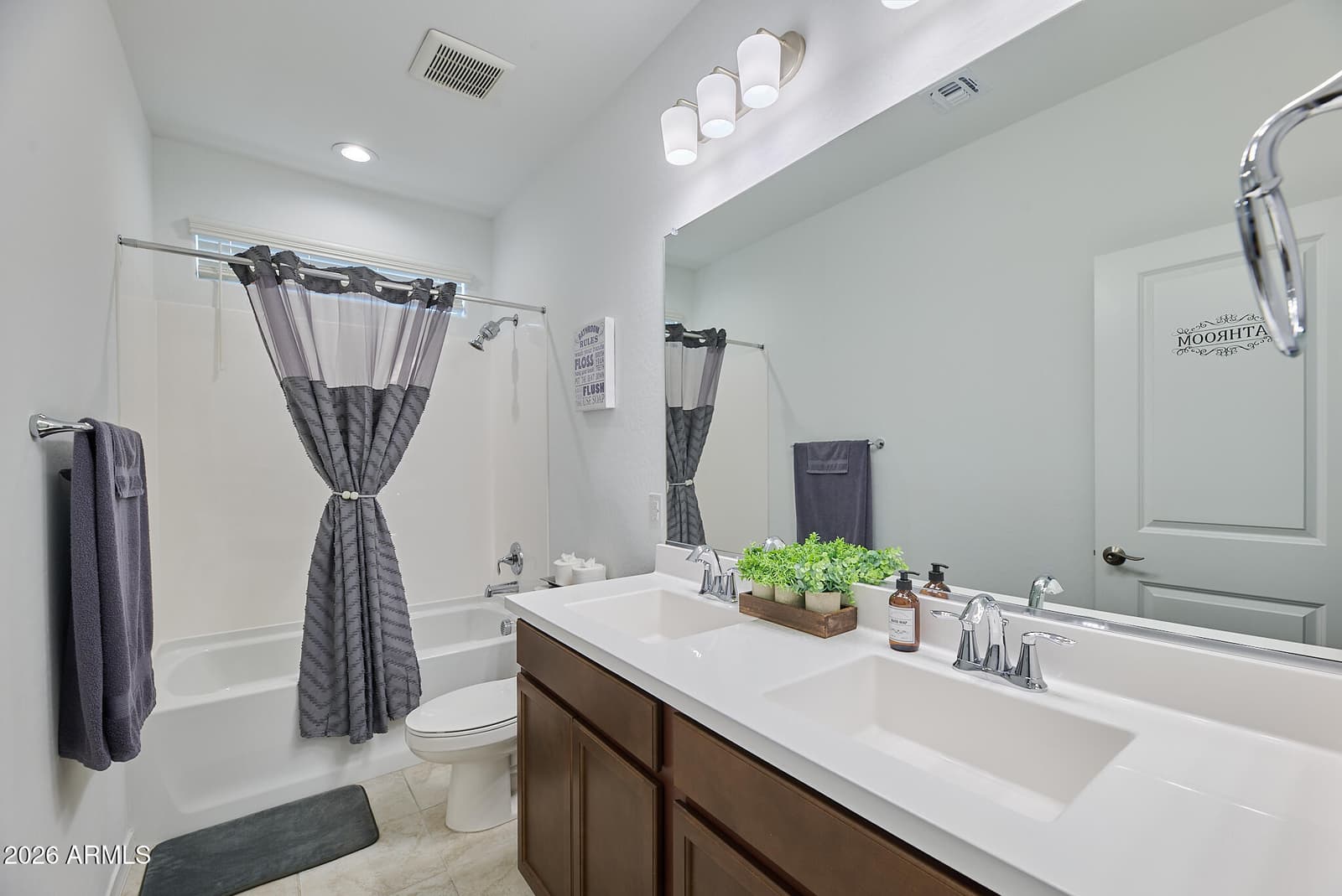 8824 W Orange Drive, Glendale, AZ 85305 — photo 7 of 13
