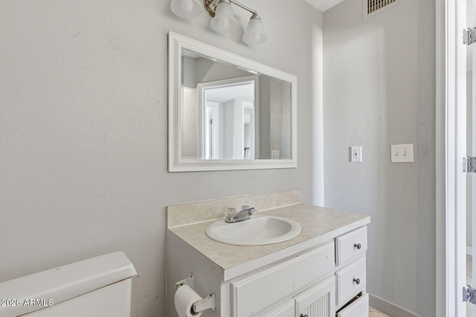14900 S Capistrano Road, Arizona City, AZ 85123 — photo 31 of 43