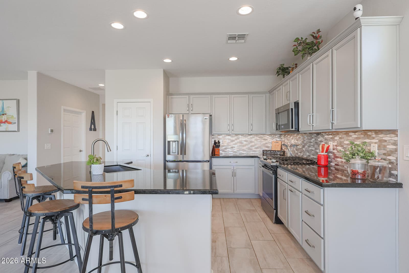 16768 S 180th Drive, Goodyear, AZ 85338 — photo 10 of 71