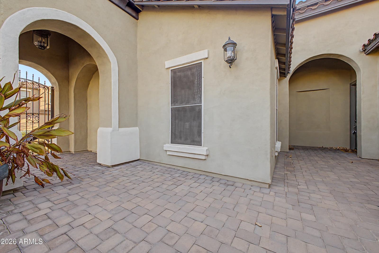 2318 E Aster Drive, Chandler, AZ 85286 — photo 4 of 50