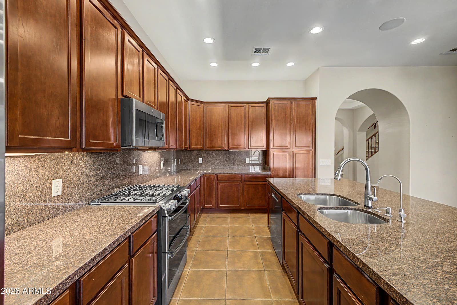 2318 E Aster Drive, Chandler, AZ 85286 — photo 15 of 50