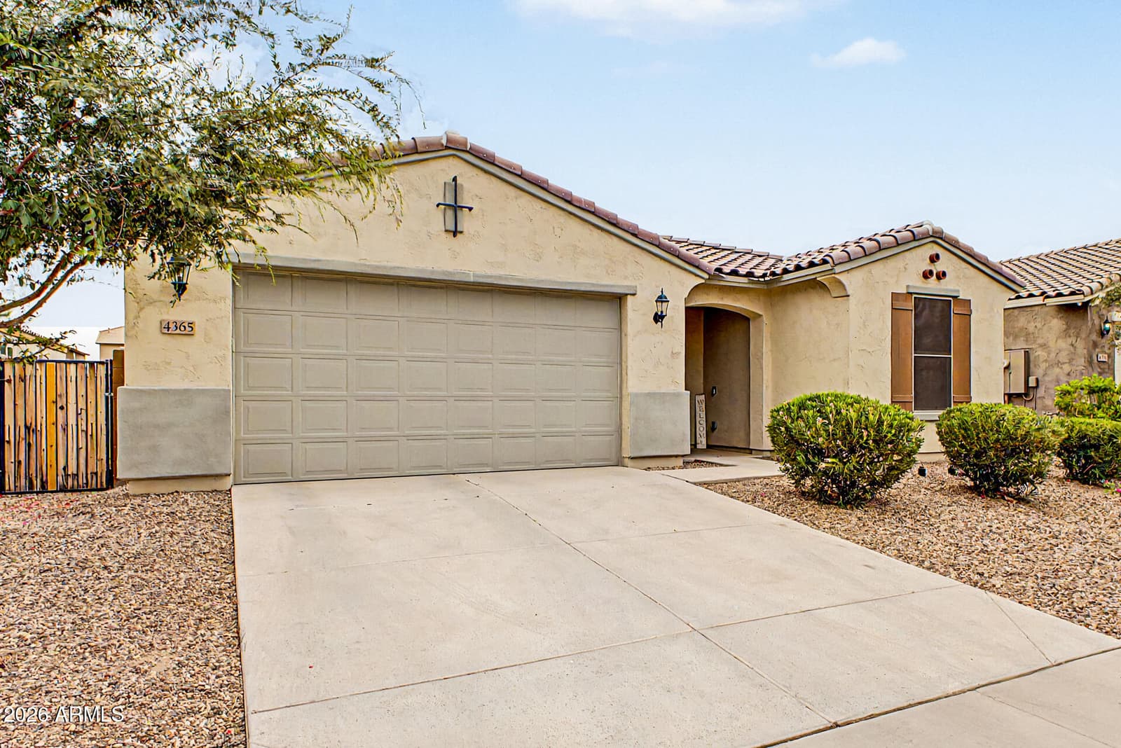 4365 W Pelotazo Way, San Tan Valley, AZ 85144 — photo 8 of 42