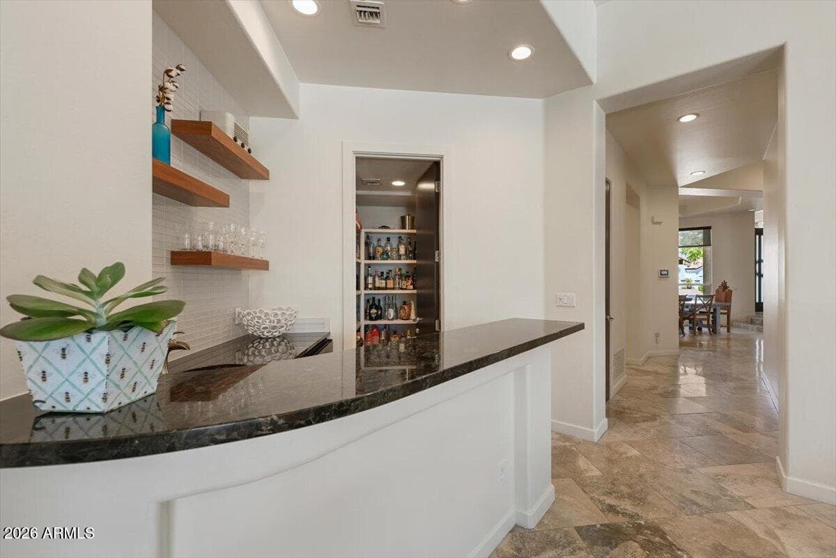 7124 E Foothill Drive, Paradise Valley, AZ 85253 — photo 12 of 42