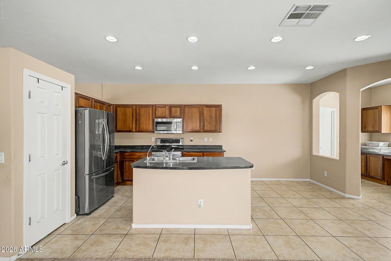 3017 N Regal Court, Casa Grande, AZ 85122 — photo 14 of 41
