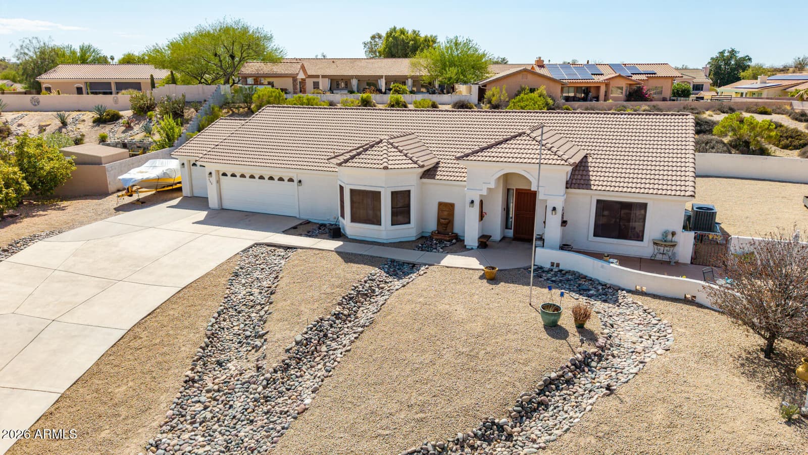 560 TOPEKA Drive, Wickenburg, AZ 85390