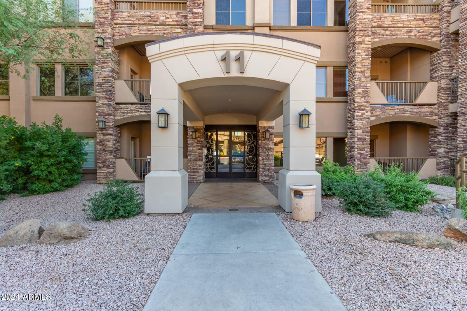 5450 E Deer Valley Drive 1199, Phoenix, AZ 85054 — photo 2 of 43