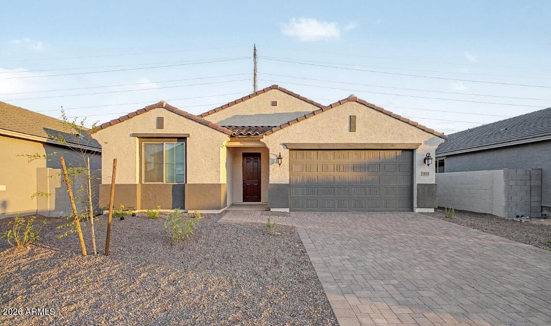 18243 W Pioneer Street, Goodyear, AZ 85338