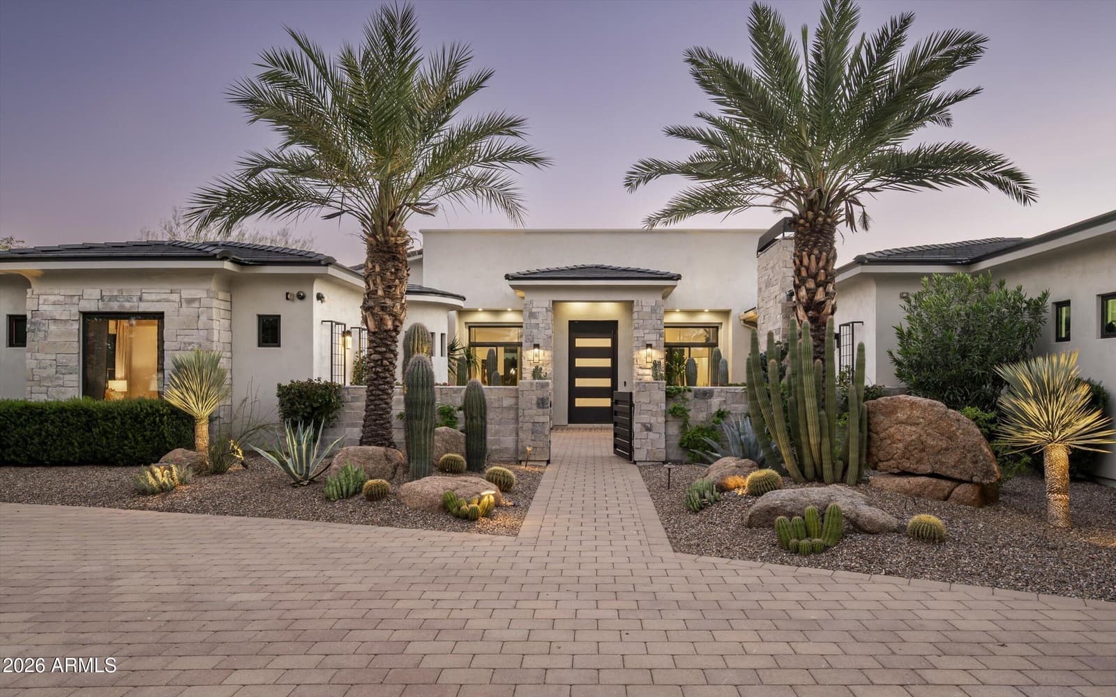 8700 N 55th Place, Paradise Valley, AZ 85253 — photo 2 of 51
