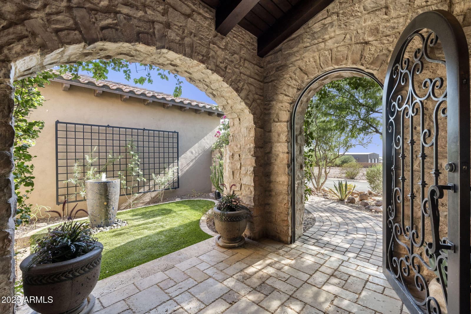 2499 S Pinyon Village Drive, Gold Canyon, AZ 85118 — photo 11 of 72