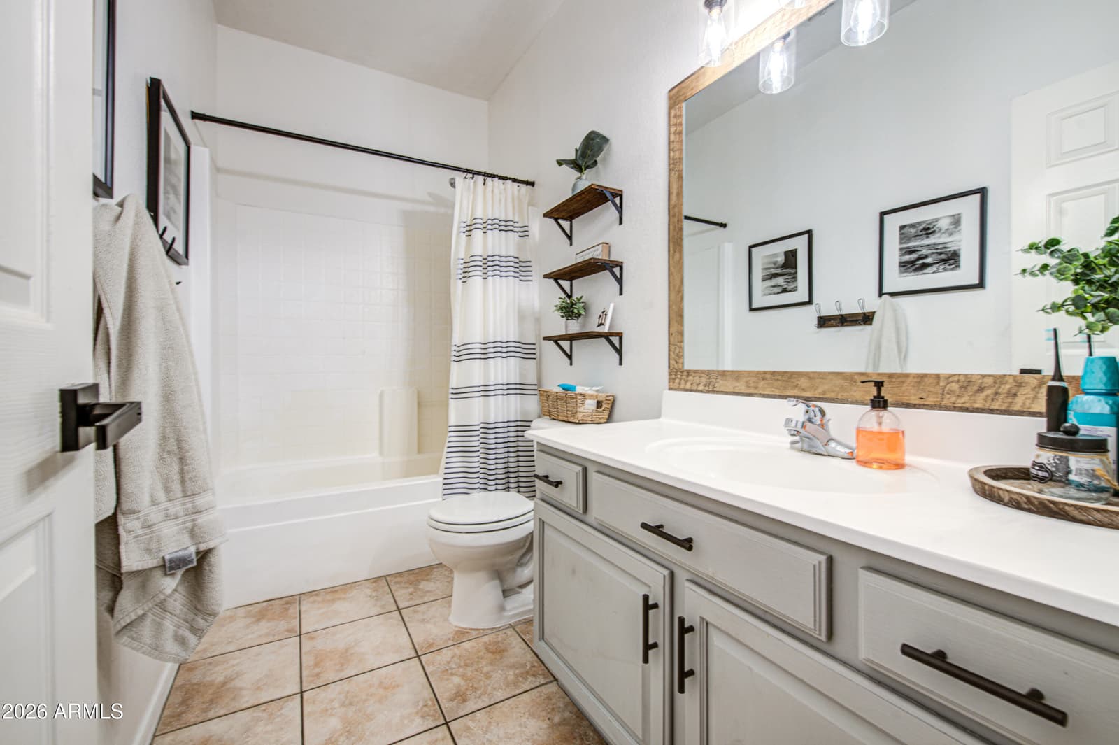 11554 W Bermuda Drive, Avondale, AZ 85392 — photo 34 of 44
