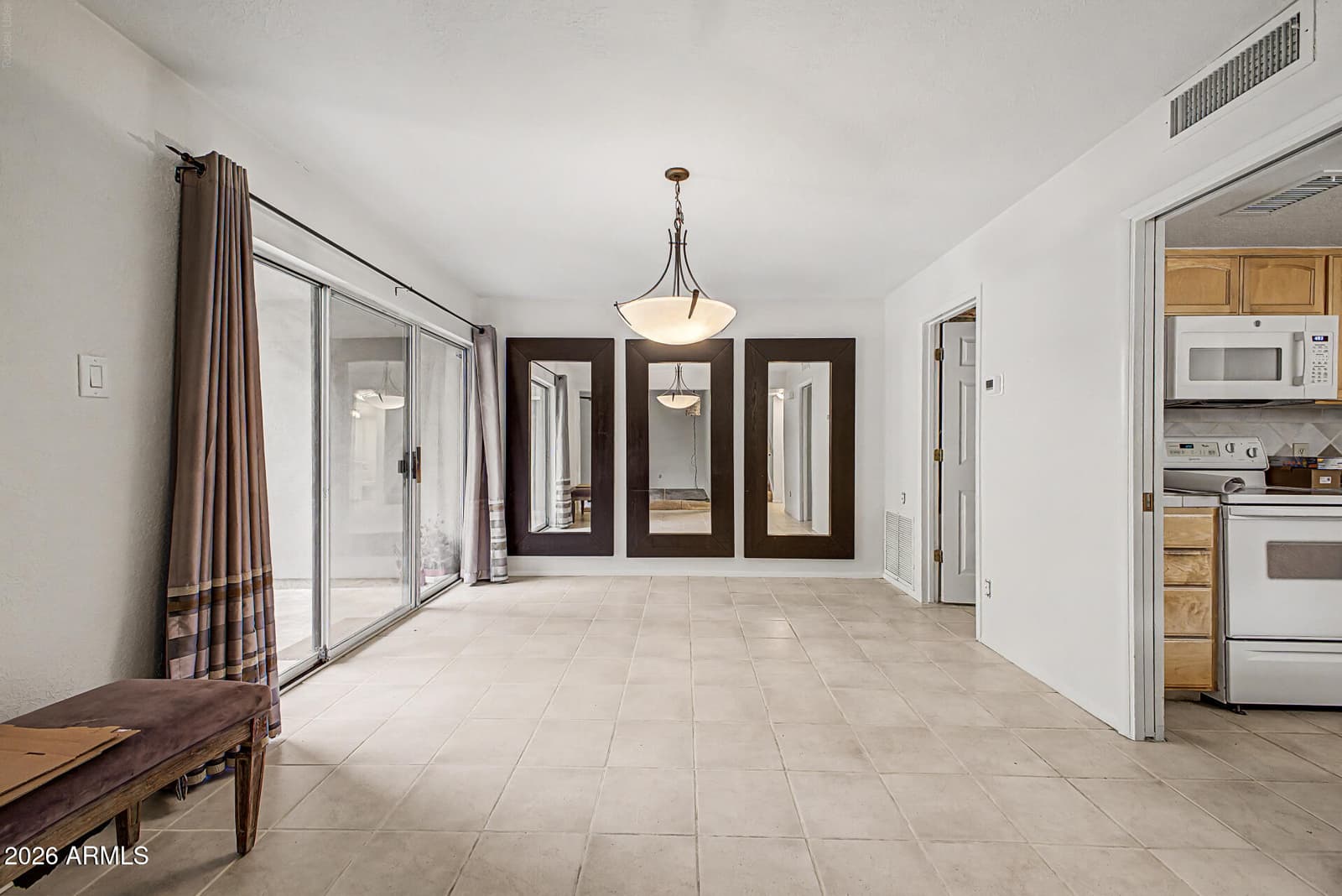 2233 E Highland Avenue 138, Phoenix, AZ 85016 — photo 5 of 26