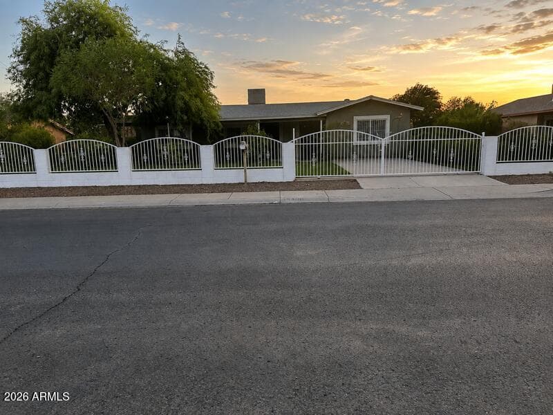 14406 N 4th Avenue, El Mirage, AZ 85335 — photo 5 of 34