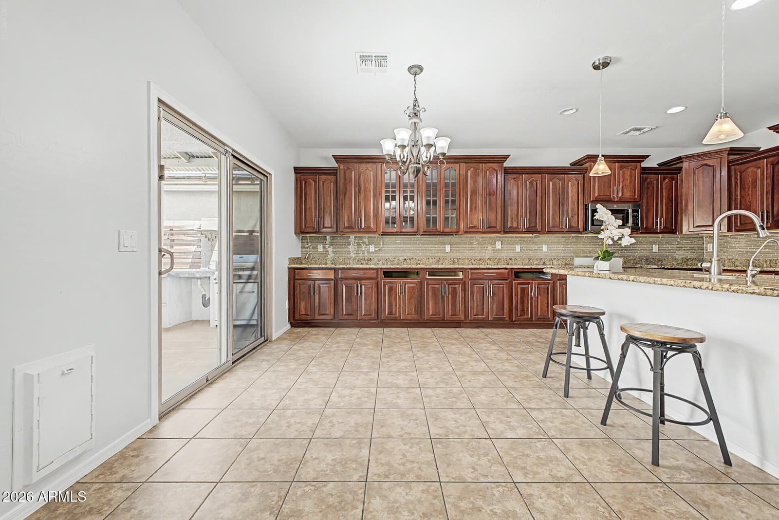 7038 W Beverly Road W, Laveen, AZ 85339 — photo 14 of 43