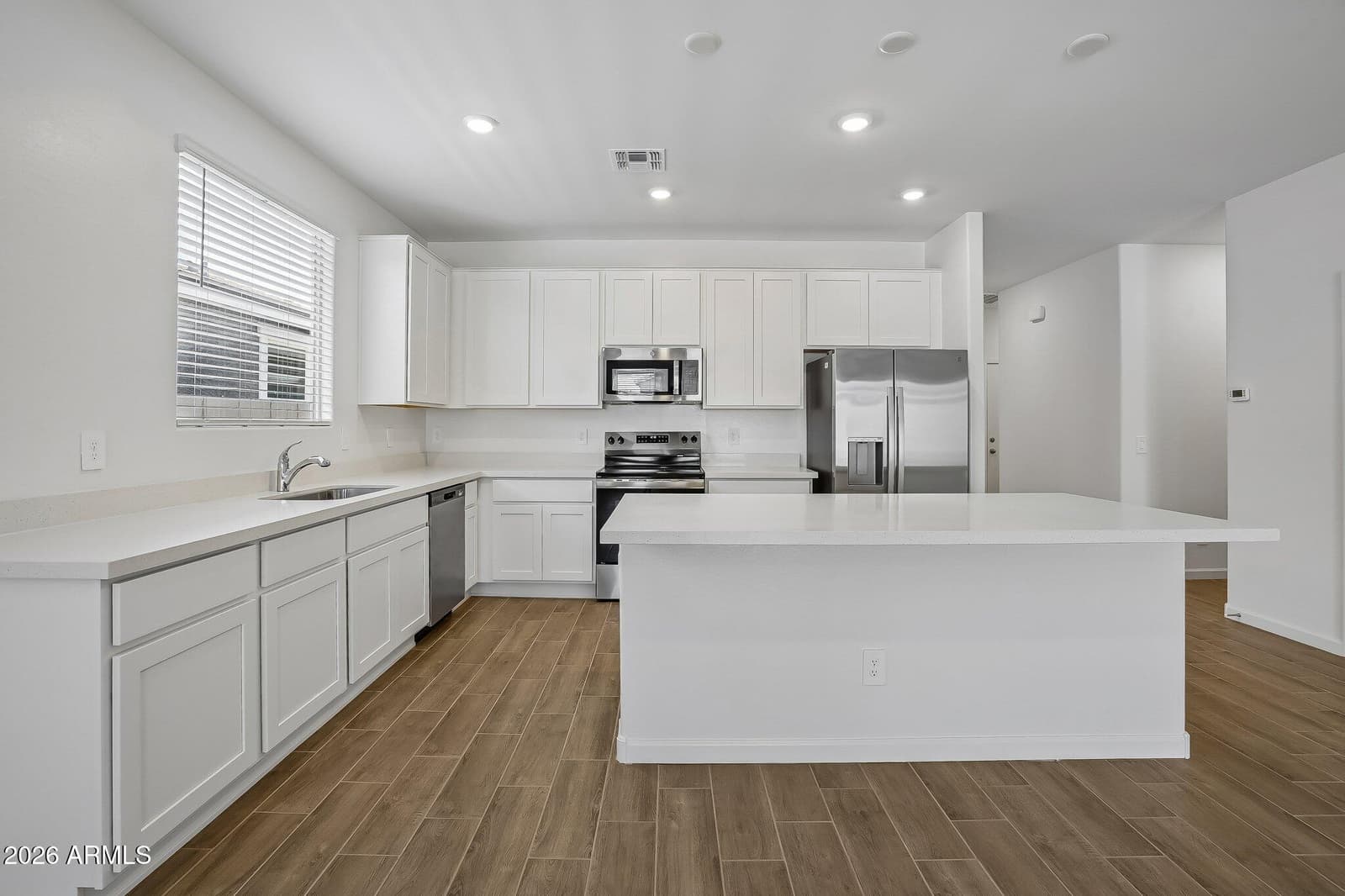 9646 W Gaby Road, Tolleson, AZ 85353 — photo 5 of 15