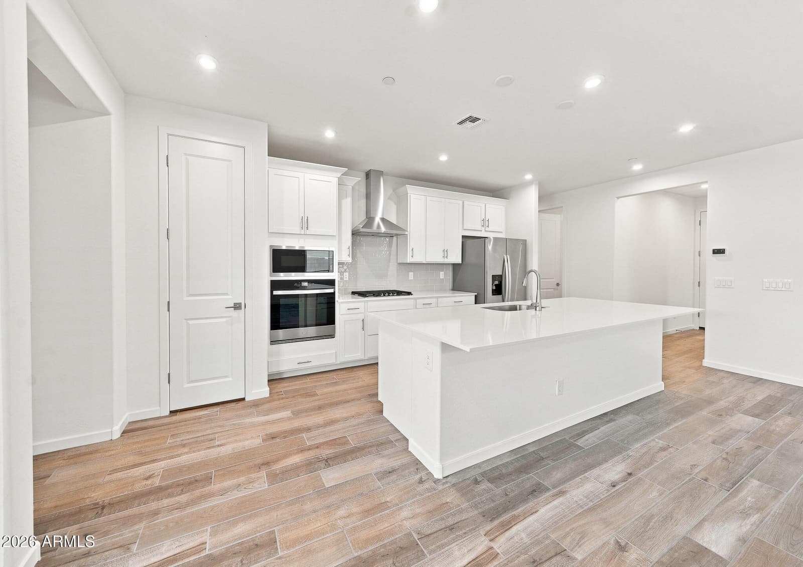 33250 N 134th Lane, Peoria, AZ 85383 — photo 3 of 44