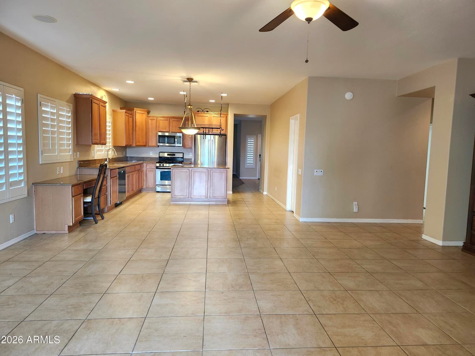 5205 W Molly Lane, Phoenix, AZ 85083 — photo 3 of 36
