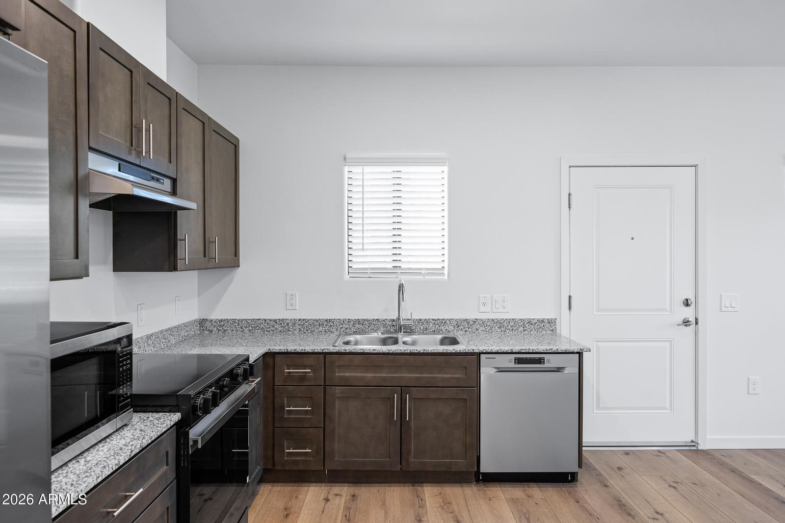 2307 E McArthur Drive, Tempe, AZ 85288 — photo 10 of 17