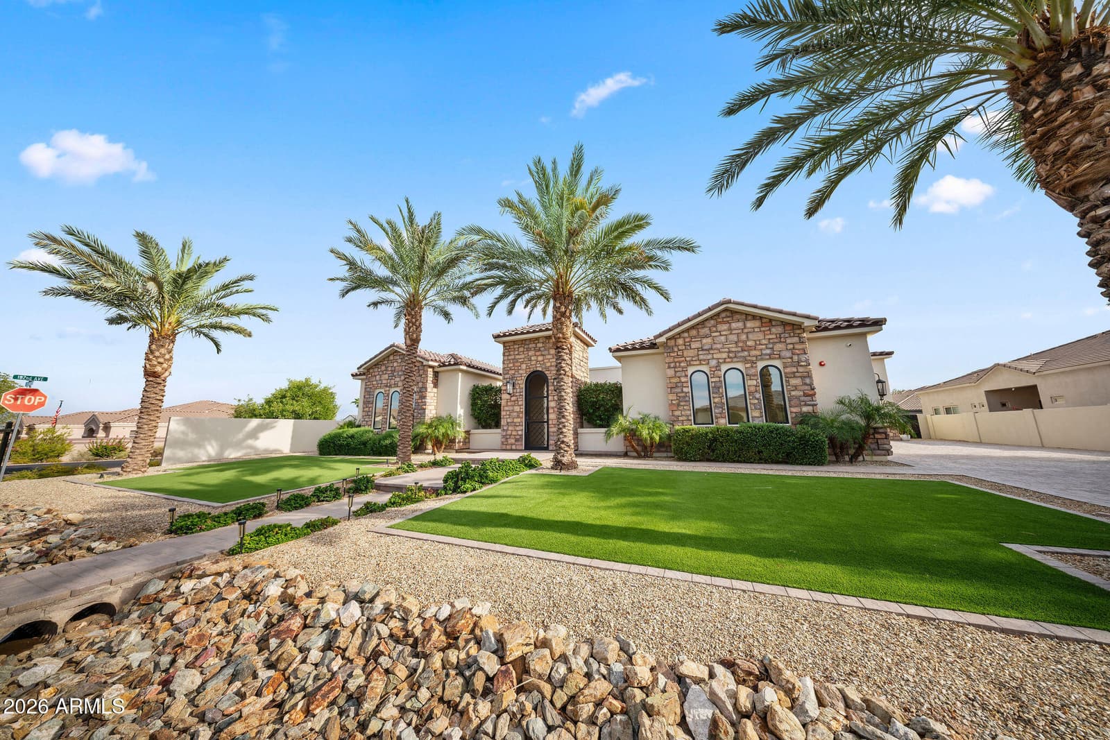 18203 W Solano Court, Litchfield Park, AZ 85340 — photo 9 of 76