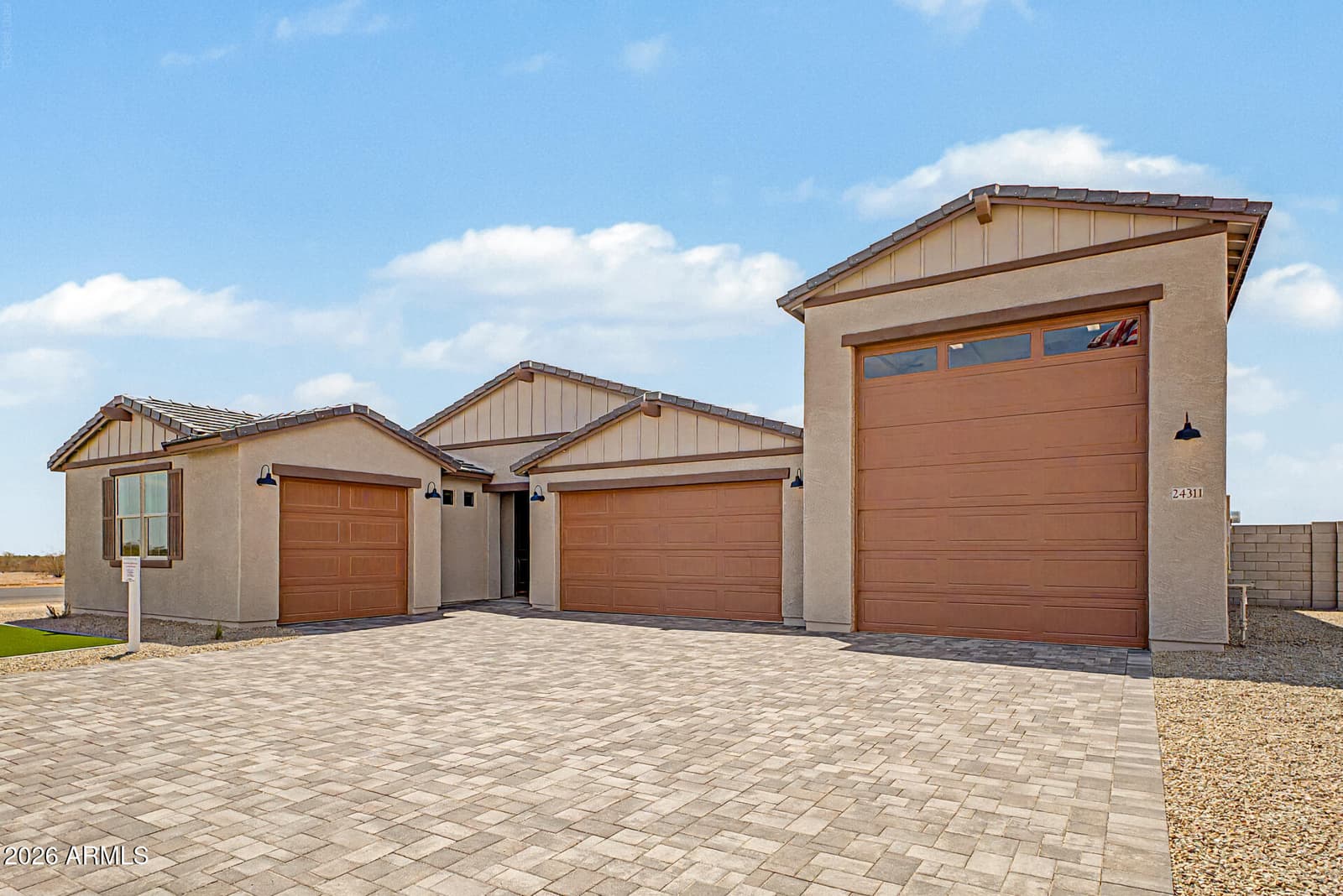24311 W Duane Lane, Wittmann, AZ 85361 — photo 4 of 56