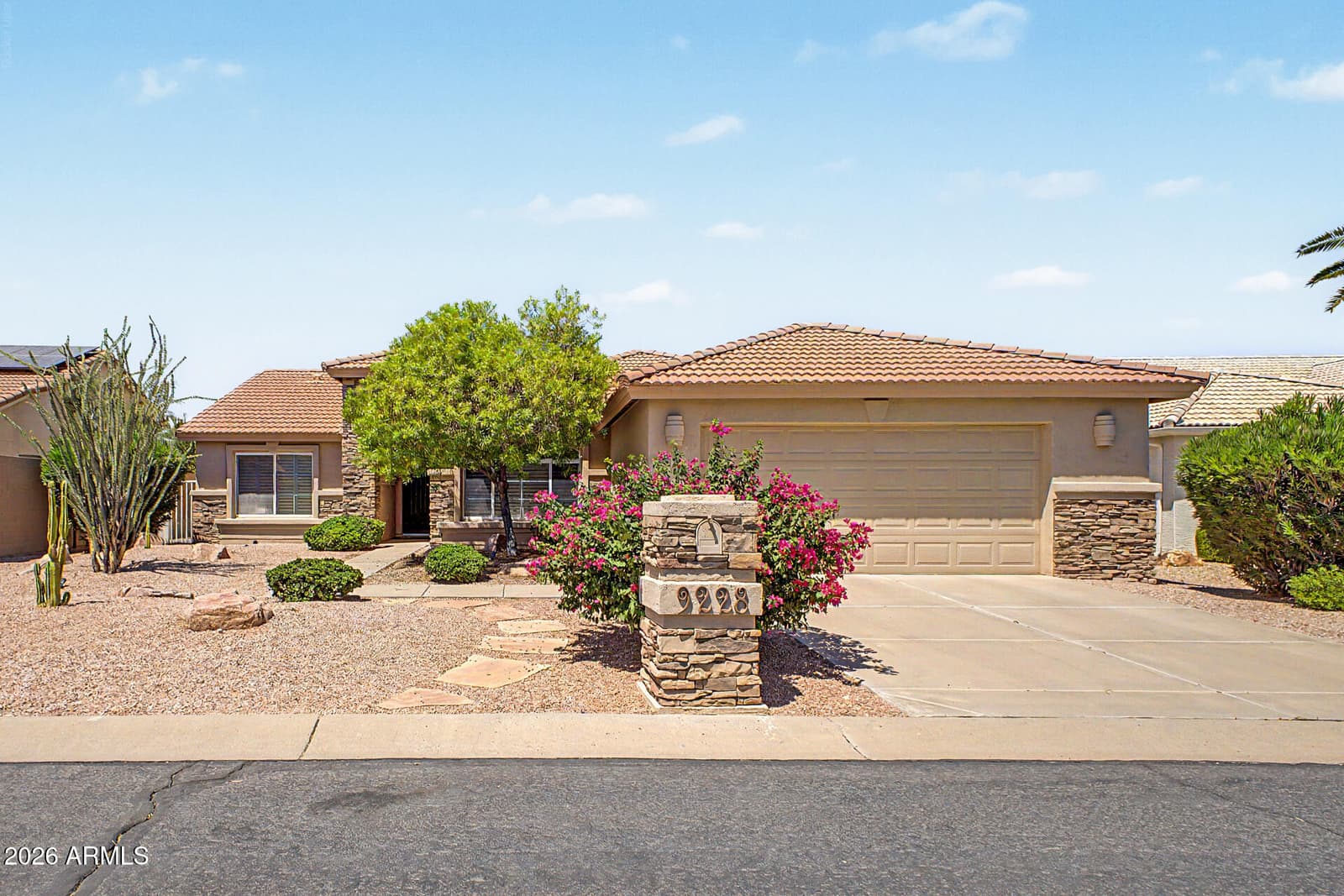 9228 E Champagne Drive, Sun Lakes, AZ 85248 — photo 7 of 37
