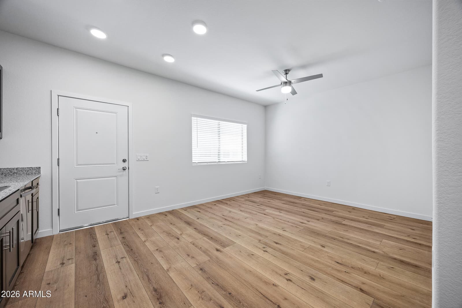 2325 E McArthur Drive, Tempe, AZ 85288 — photo 4 of 25