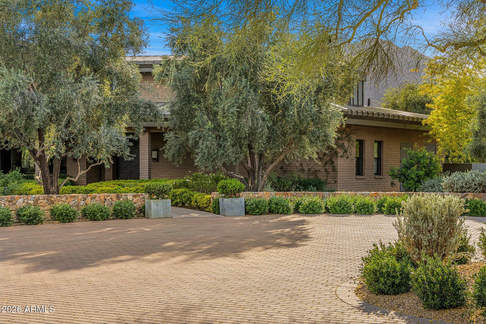 5721 N Casa Blanca Drive, Paradise Valley, AZ 85253 — photo 3 of 76