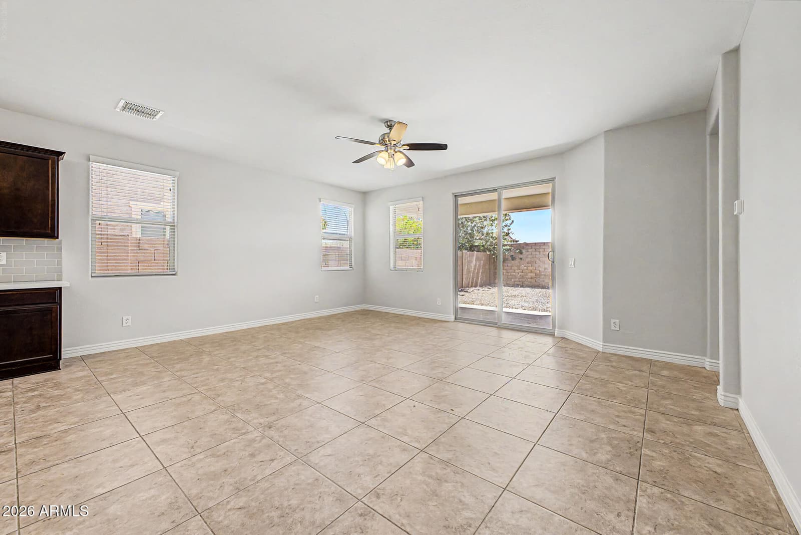 10001 E Wavelength Avenue, Mesa, AZ 85212 — photo 4 of 38