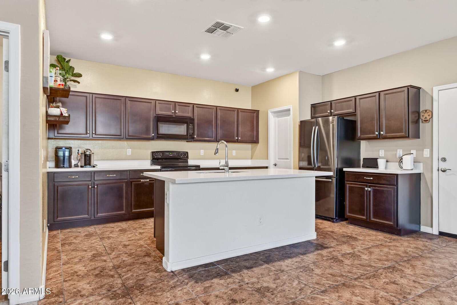 8757 W Jefferson Street, Tolleson, AZ 85353 — photo 23 of 55