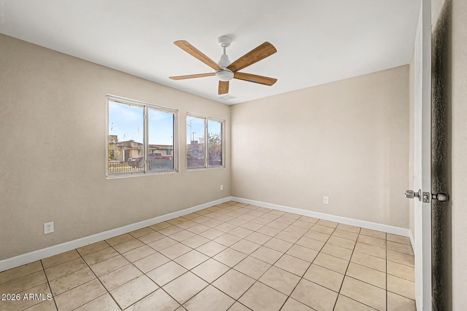 5308 W Edgemont Avenue, Phoenix, AZ 85035 — photo 12 of 30