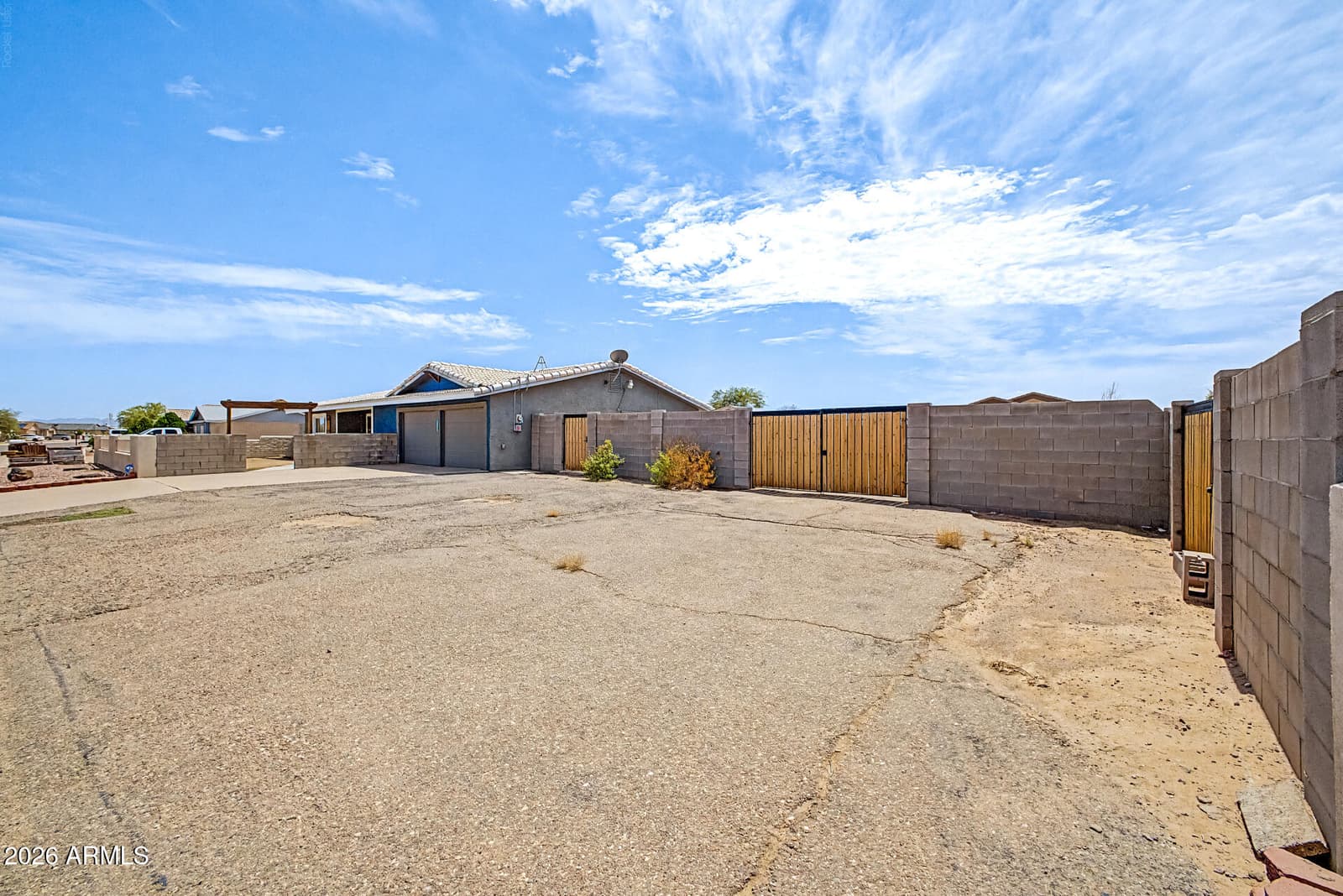 10065 W Heather Drive, Arizona City, AZ 85123 — photo 13 of 41