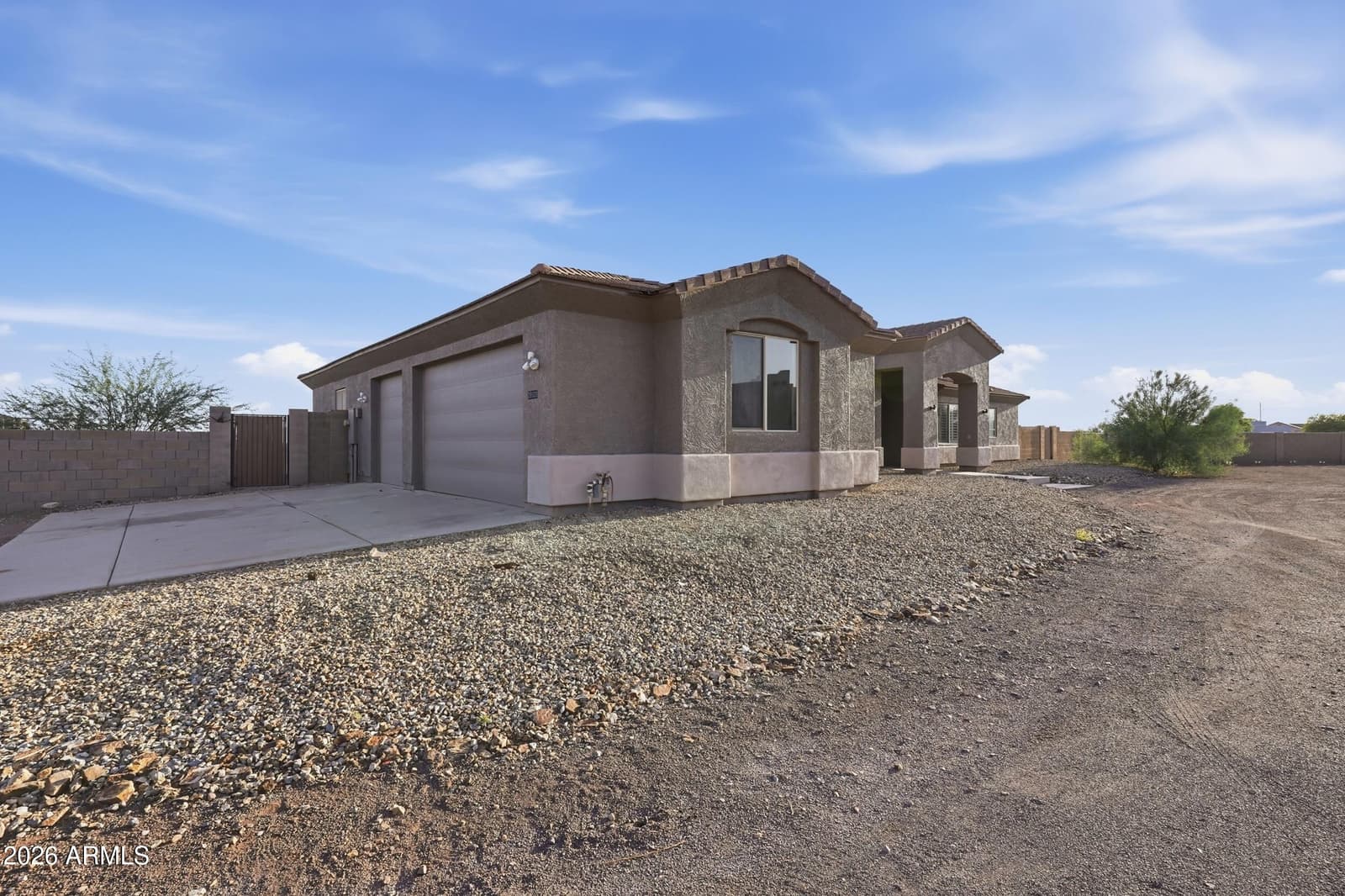 28920 N 201st Avenue, Wittmann, AZ 85361 — photo 4 of 43
