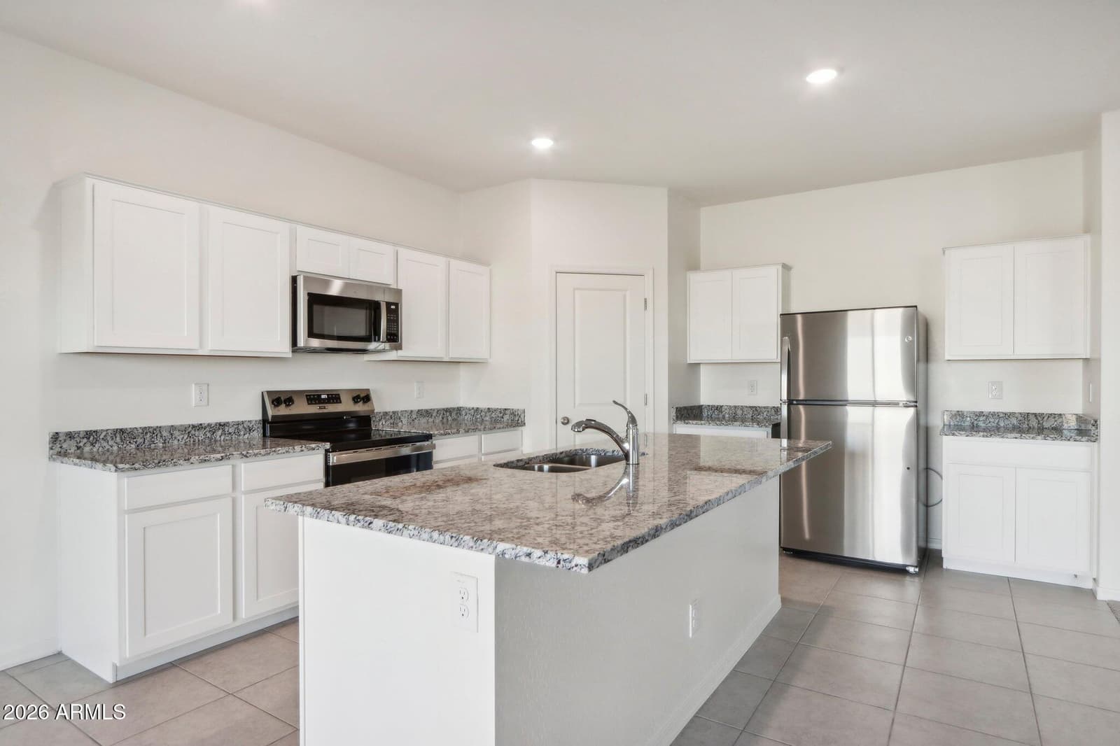 31629 N Hay Bale Drive, San Tan Valley, AZ 85140 — photo 11 of 38
