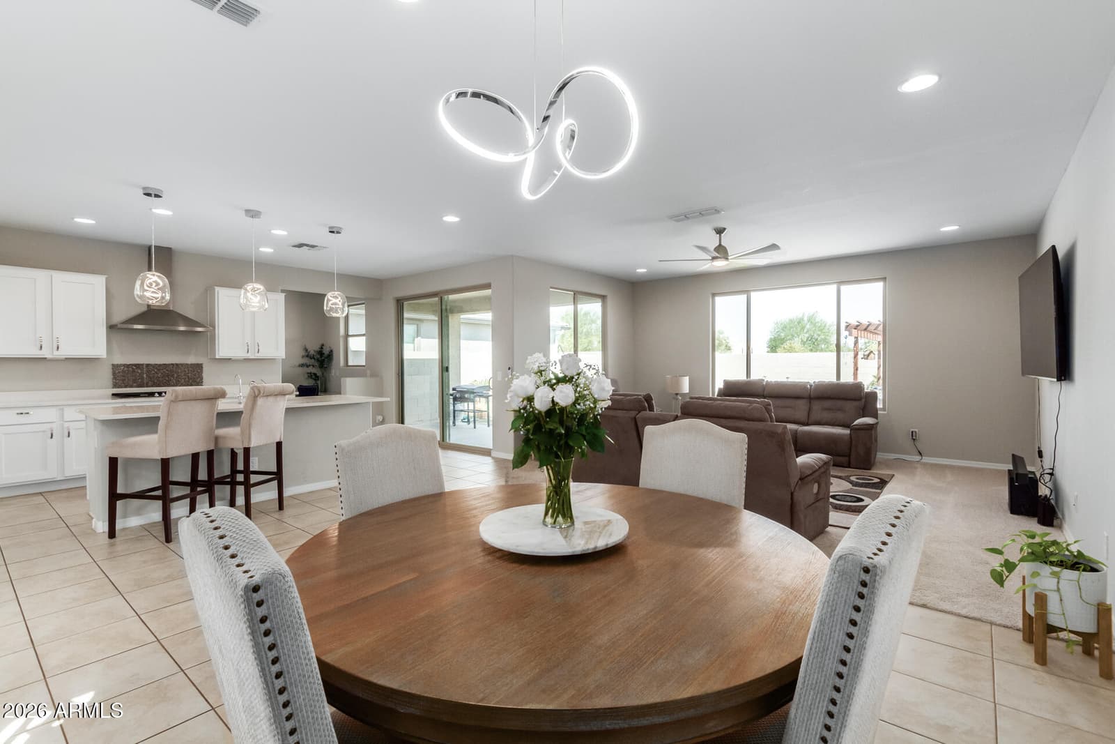 5607 N 87th Drive, Glendale, AZ 85305 — photo 13 of 51