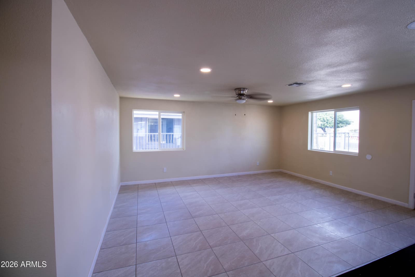 311 N D Street, Eloy, AZ 85131 — photo 4 of 37