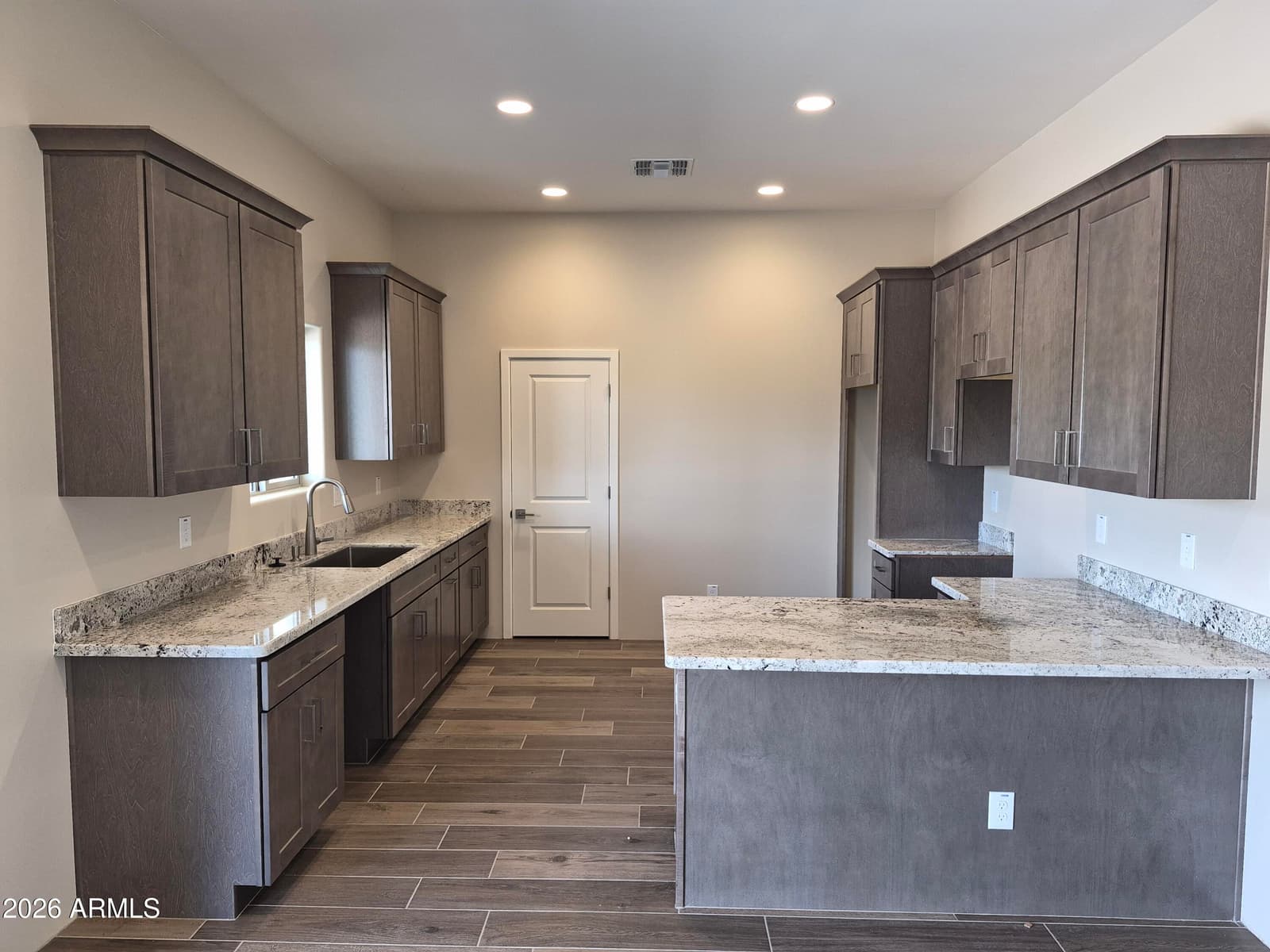 48111 N 7th Avenue, New River, AZ 85087 — photo 8 of 37
