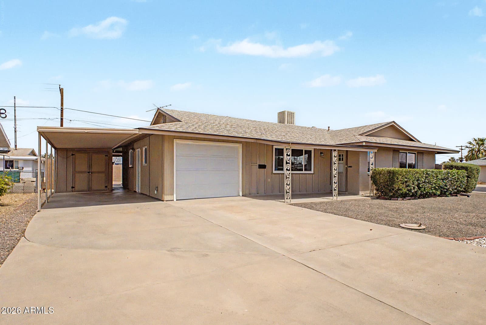 10002 W Desert Hills Drive, Sun City, AZ 85351 — photo 2 of 38