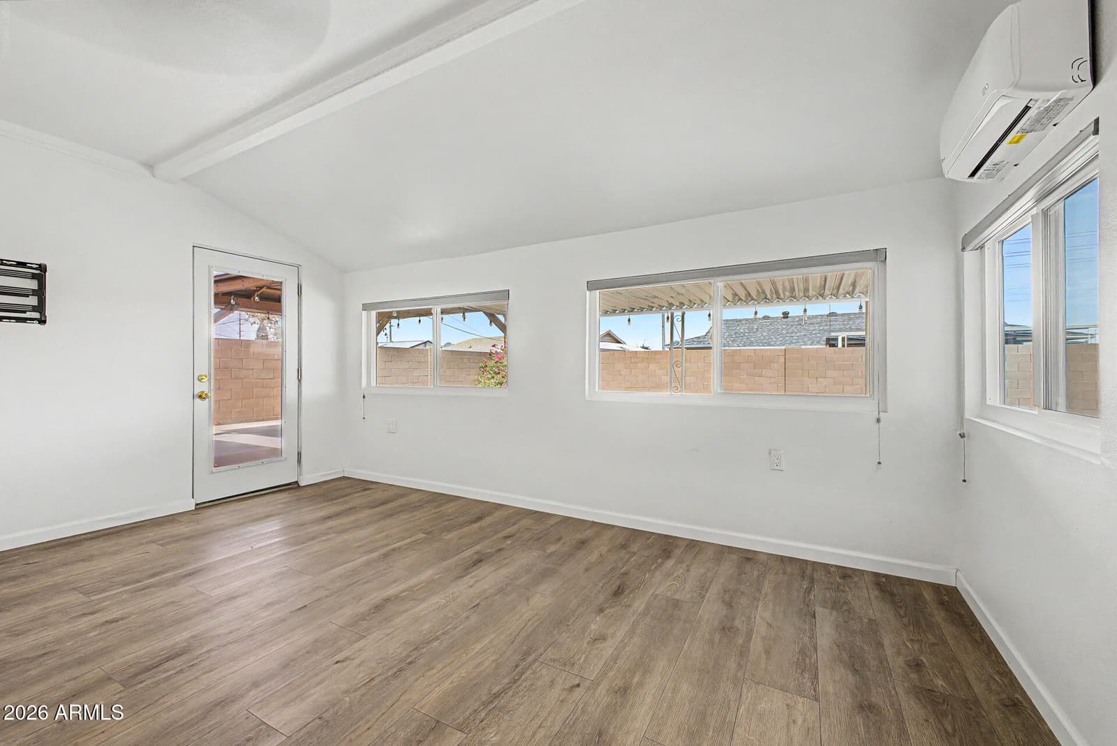 10002 W Desert Hills Drive, Sun City, AZ 85351 — photo 13 of 38