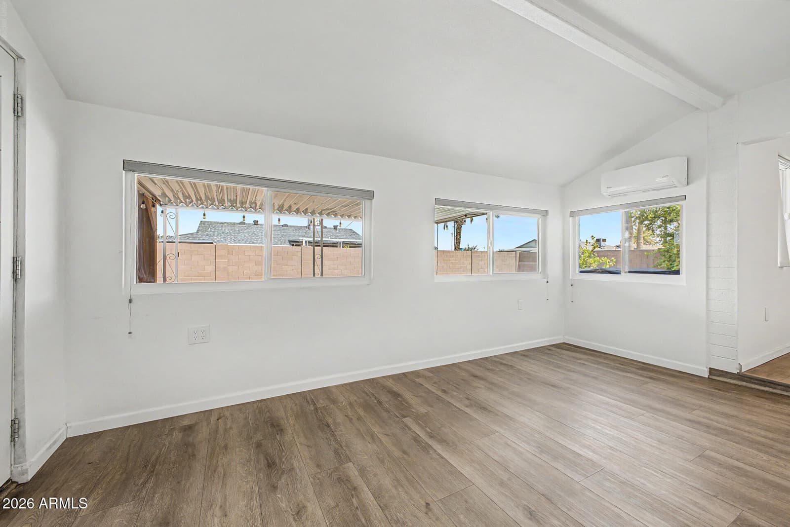 10002 W Desert Hills Drive, Sun City, AZ 85351 — photo 15 of 38