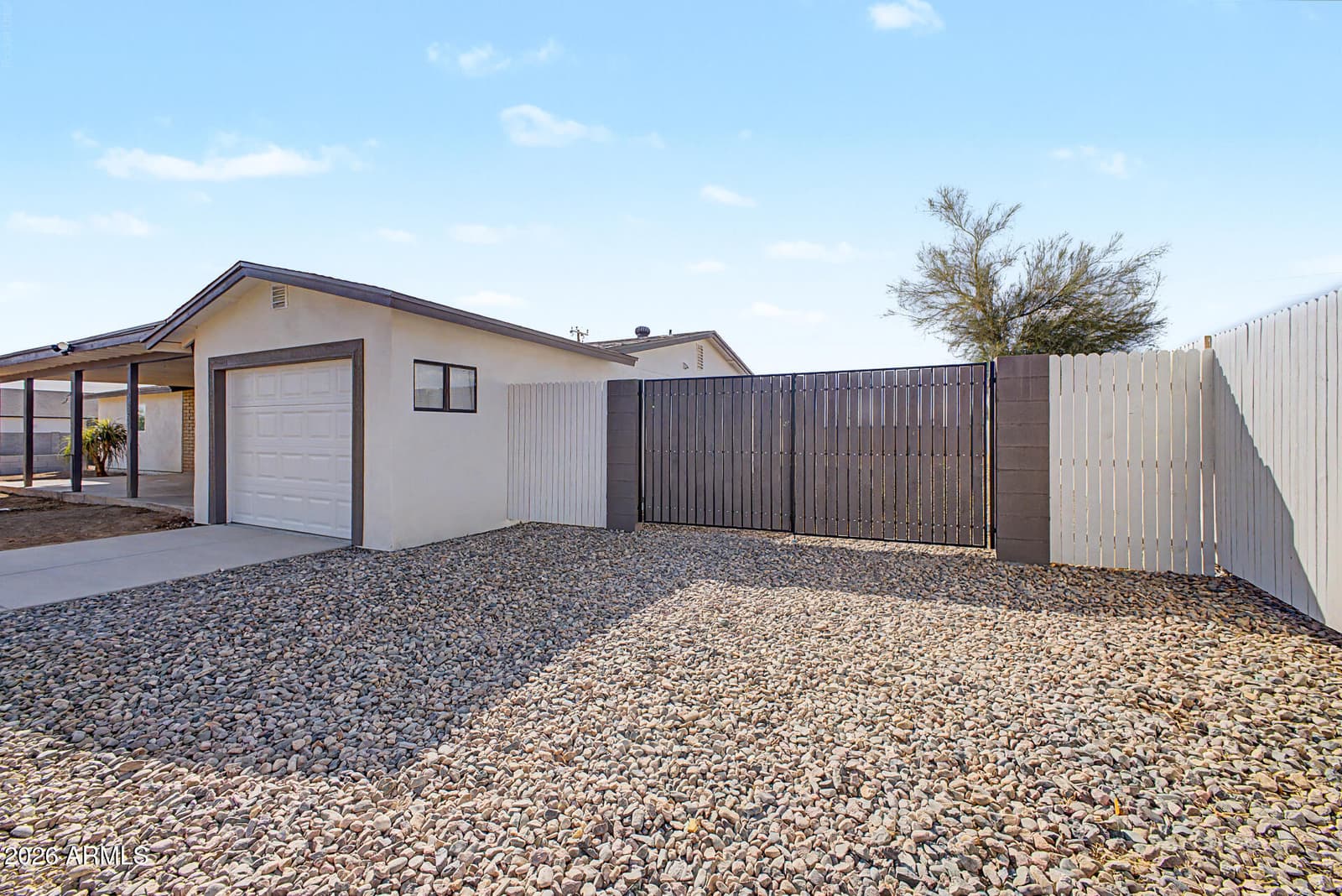 32234 N Center Street, Wittmann, AZ 85361 — photo 4 of 55