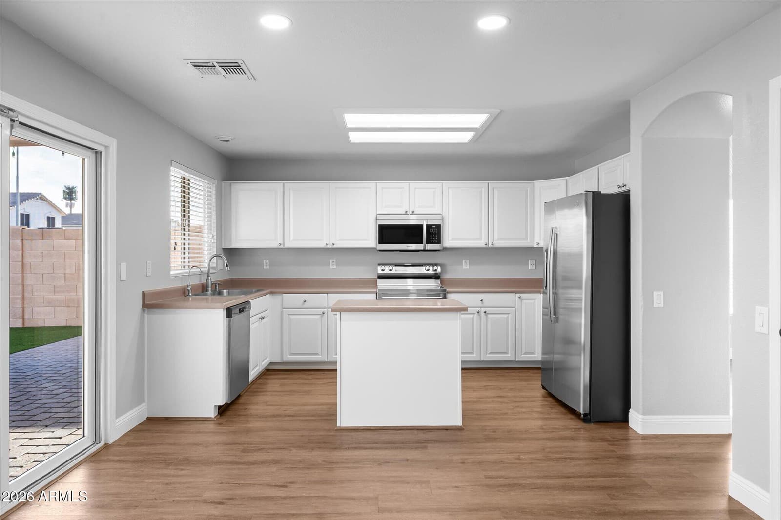 12937 W Earll Drive, Avondale, AZ 85392 — photo 14 of 55