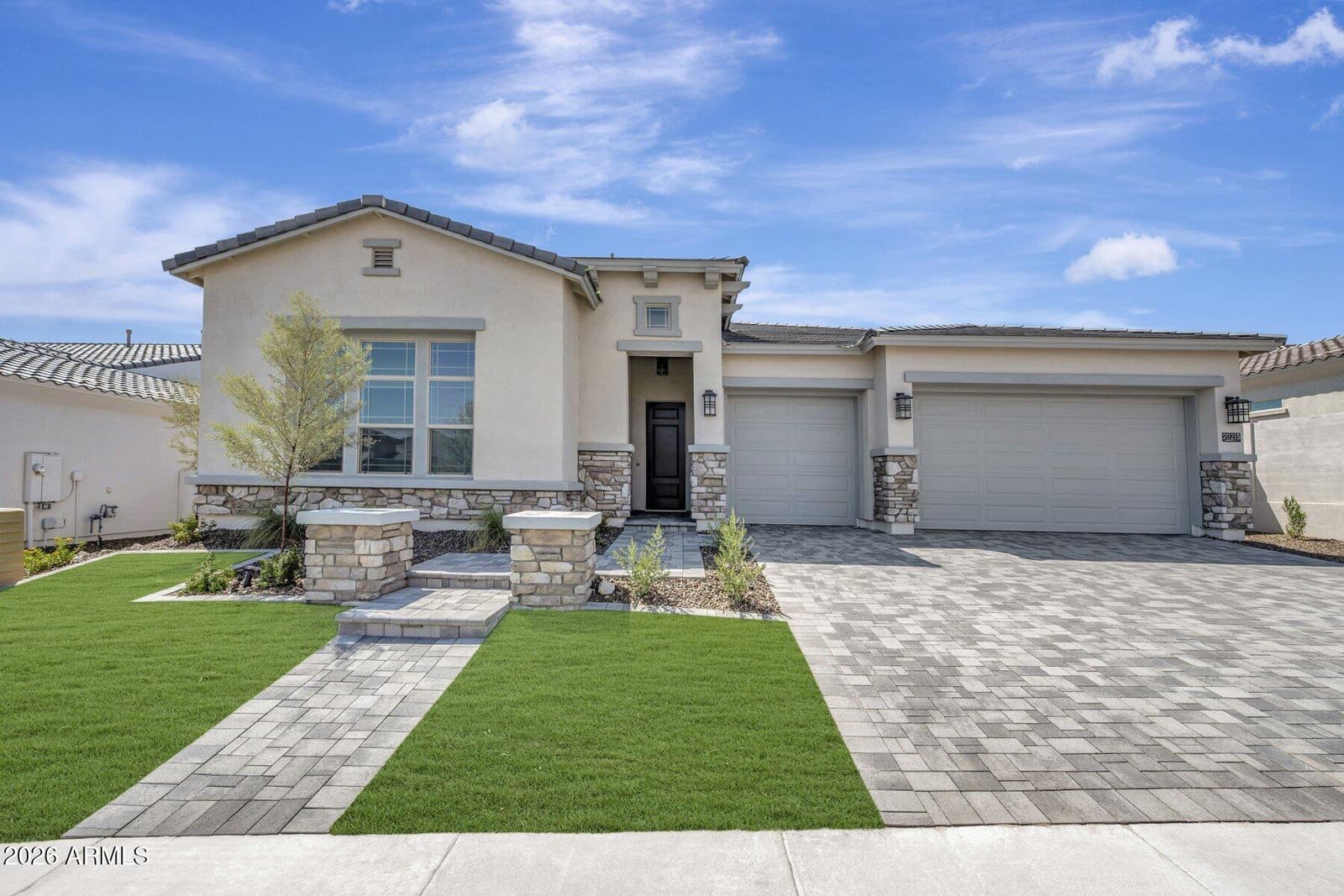 20215 W LUKE Avenue, Litchfield Park, AZ 85340