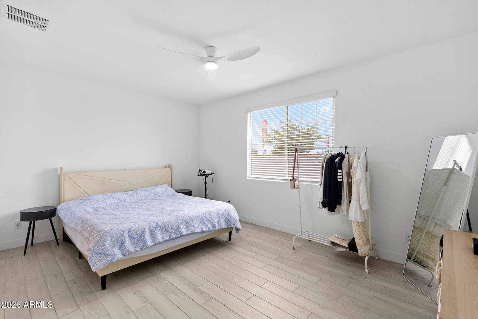 4007 N 101st Drive, Avondale, AZ 85392 — photo 10 of 35