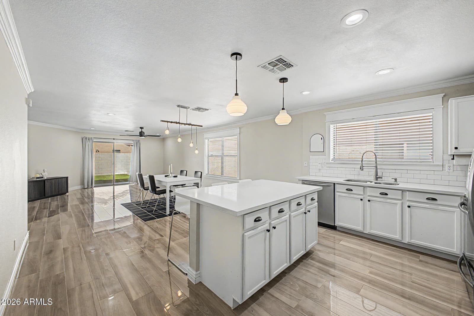 2658 W Silver Creek Lane, San Tan Valley, AZ 85144 — photo 15 of 50